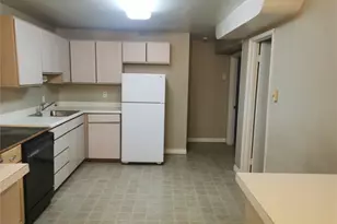 7822 NE Lake City Way NE, Seattle, WA 98115 - Photo 10