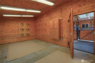 30815 Webster Rd E, Eatonville, WA 98328 - Photo 32
