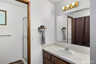 1840 NW Marmot Cir, Silverdale, WA 98383 - Photo 20