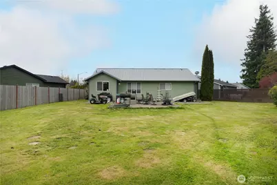 713 Central Place, Sedro Woolley, WA 98284 - Photo 16