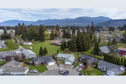 713 Central Place, Sedro Woolley, WA 98284 - Photo 20