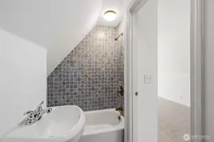 2408 164th Ave NE, Bellevue, WA 98008 - Photo 22