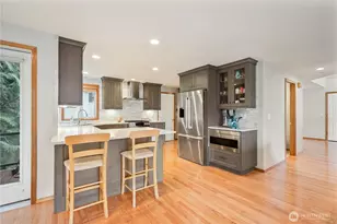 239 W St James, Longview, WA 98632 - Photo 12