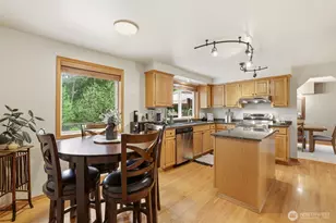 381 Cambrae Dr, Camano Island, WA 98282 - Photo 12