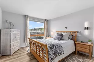 6533 Seaview Ave NW, Seattle, WA 98117 - Photo 10