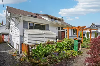4817 Greenwood Avenue N, Seattle, WA 98103 - Photo 30