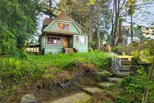 2022 Taft Ave, Bremerton, WA 98312 - Photo 2