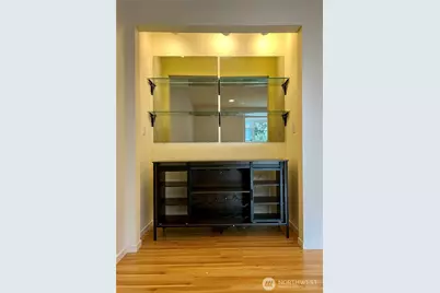 210 Boylston Avenue E #103, Seattle, WA 98102 - Photo 22