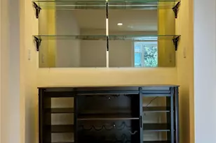 210 Boylston Ave E, Seattle, WA 98102 - Photo 22