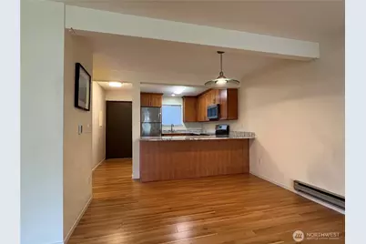 210 Boylston Avenue E #103, Seattle, WA 98102 - Photo 24