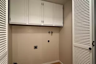 210 Boylston Ave E, Seattle, WA 98102 - Photo 34