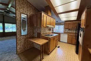 1026 S E Dove Ln, College Place, WA 99324 - Photo 10