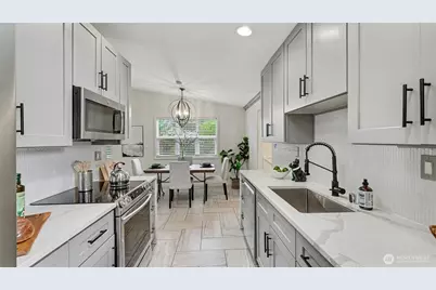 11204 148th Avenue SE, Renton, WA 98059 - Photo 10
