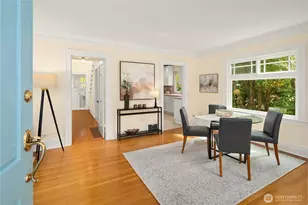 6216 33rd Ave NE, Seattle, WA 98115 - Photo 2