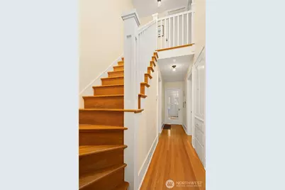 6216 33rd Avenue NE, Seattle, WA 98115 - Photo 10