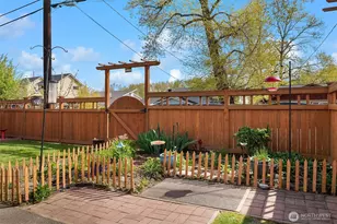 5457 21st Ave SW, Seattle, WA 98106 - Photo 4