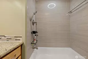 23121 Edmonds Way, Edmonds, WA 98020 - Photo 20