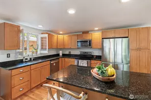 311 Hixon Dr SE, Tumwater, WA 98501 - Photo 8