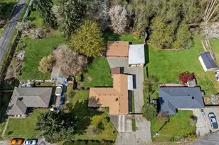 8311 110th St E, Puyallup, WA 98373 - Photo 32