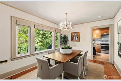 2514 Lake Park Drive S, Seattle, WA 98144 - Photo 8