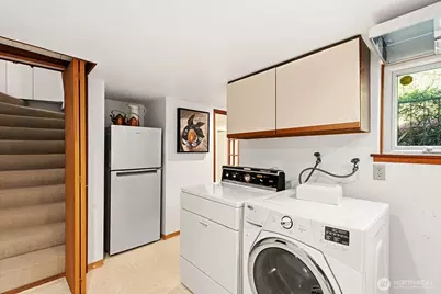 2514 Lake Park Drive S, Seattle, WA 98144 - Photo 30