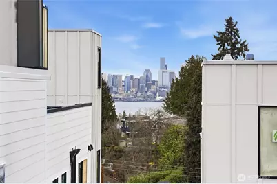 1926 Ferry Avenue SW, Seattle, WA 98116 - Photo 10