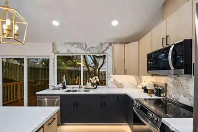 7211 182nd Street SW, Edmonds, WA 98026 - Photo 18