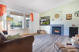 24266 Bramble Ln, Sedro Woolley, WA 98284 - Photo 4