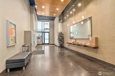 12334 31st Avenue NE #409, Seattle, WA 98125 - Photo 4