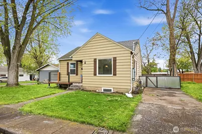 317 NE Ash Avenue, College Place, WA 99324 - Photo 8