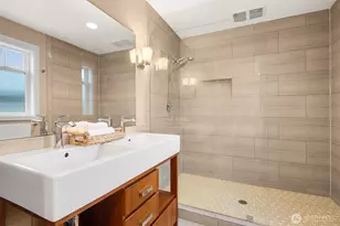 6235 31st Ave NE, Seattle, WA 98115 - Photo 28