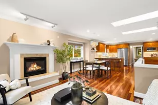 6235 31st Ave NE, Seattle, WA 98115 - Photo 2