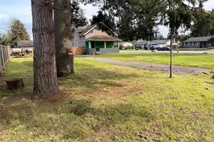 10915 State Ave, Marysville, WA 98271 - Photo 6