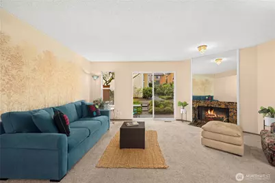 12024 101 Avenue NE #E2, Kirkland, WA 98034 - Photo 6