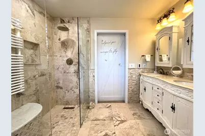 11858 SE 236th Street, Kent, WA 98031 - Photo 18