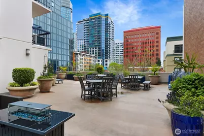 2100 3rd Avenue #1804, Seattle, WA 98121 - Photo 26
