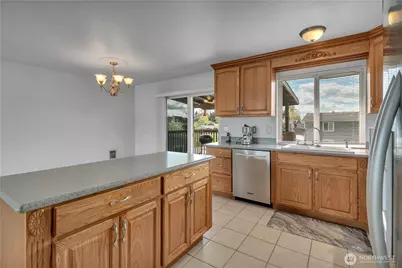 115 3rd Avenue NW, Pacific, WA 98047 - Photo 8