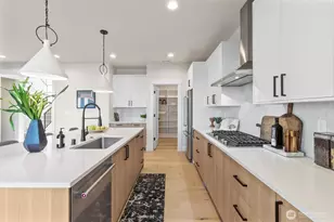 25 213th Pl SW, Bothell, WA 98021 - Photo 16