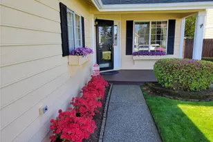 3120 Chelsea Ln, Enumclaw, WA 98022 - Photo 2