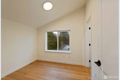 2731 NE 87th Street, Seattle, WA 98115 - Photo 14