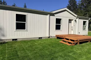 6184 Azure Way, Maple Falls, WA 98266 - Photo 2