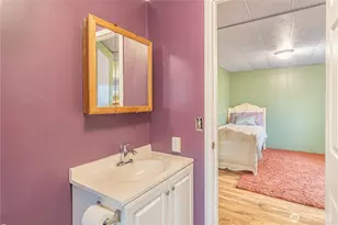 3060 NE McWilliams Rd, Bremerton, WA 98311 - Photo 14