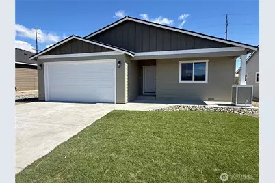 2480 Noah Street SE, East Wenatchee, WA 98802 - Photo 1
