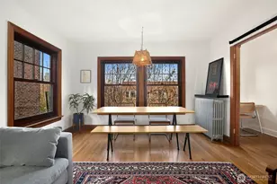 408 Bellevue Ave E, Seattle, WA 98102 - Photo 6