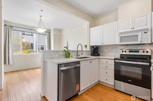 11856 NE 162nd Ln, Bothell, WA 98011 - Photo 4