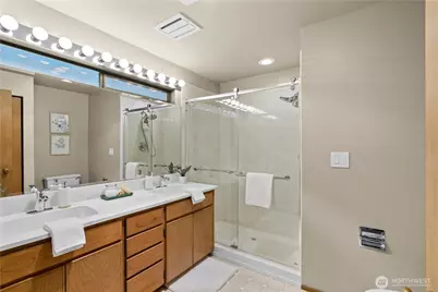 14316 NE 12th Place, Bellevue, WA 98007 - Photo 28