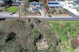 634 Lehman Dr, Camano Island, WA 98282 - Photo 2