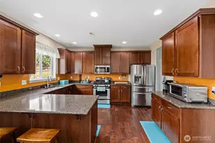 13602 193rd Ave E, Bonney Lake, WA 98391 - Photo 10