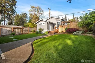 19312 Soundview Dr NW, Stanwood, WA 98292 - Photo 34