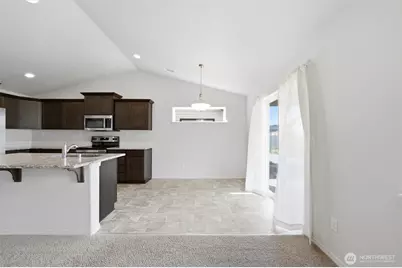 1032 W Sequoia Road, Moses Lake, WA 98837 - Photo 18